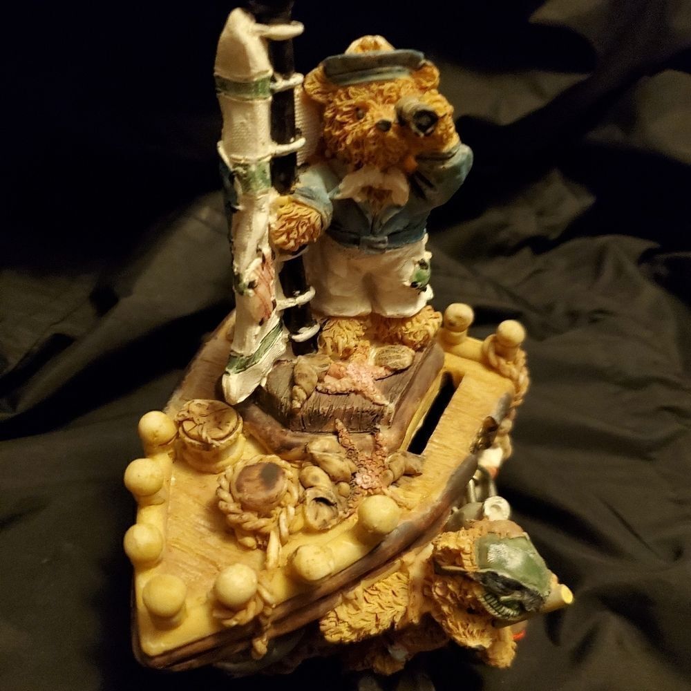 Bear Boat Bank - Picture 5 of 8